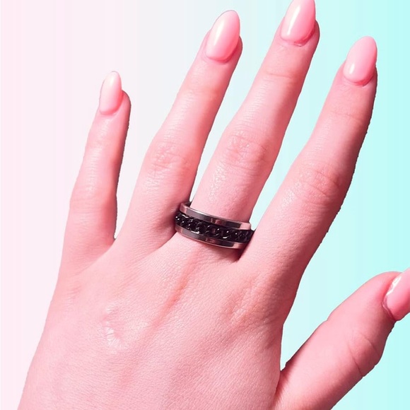 Fidget Spinner Ring Rotating Ring - Picture 2 of 6